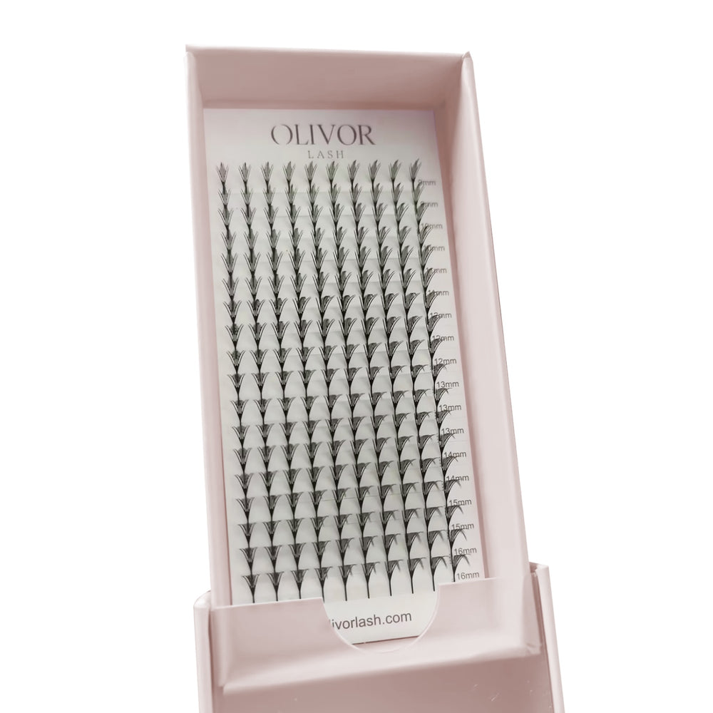 Anime Feathered Spikes