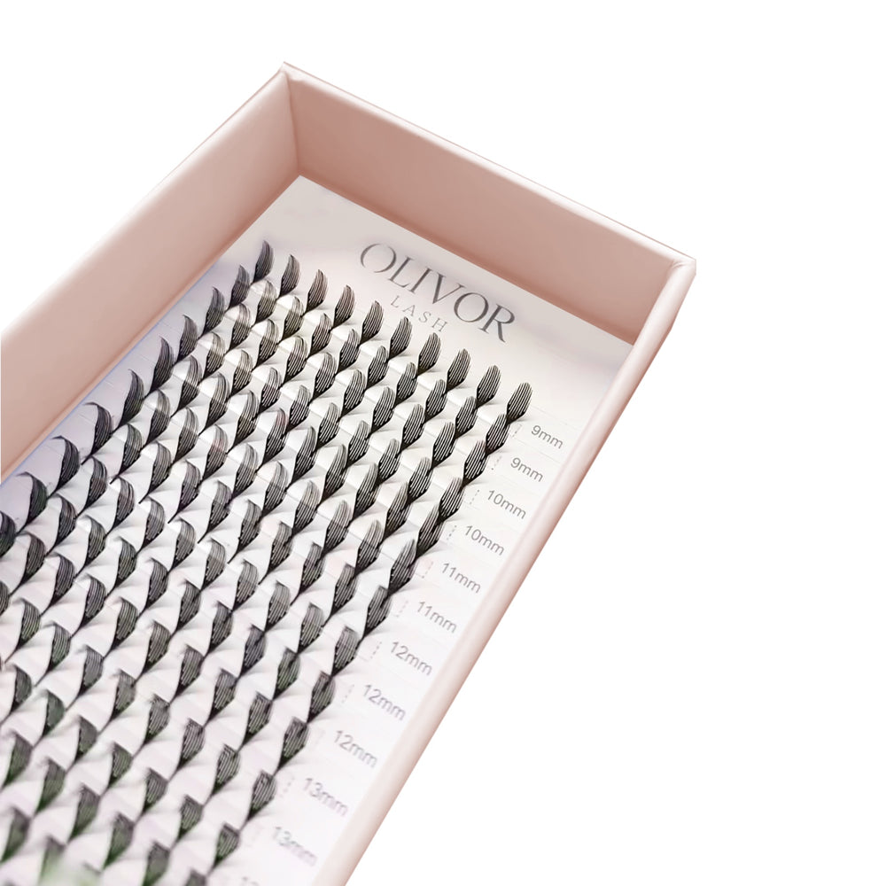 Anime Feathered Spikes